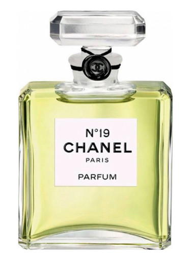 Chanel No 19 Parfum Kadın Parfümü