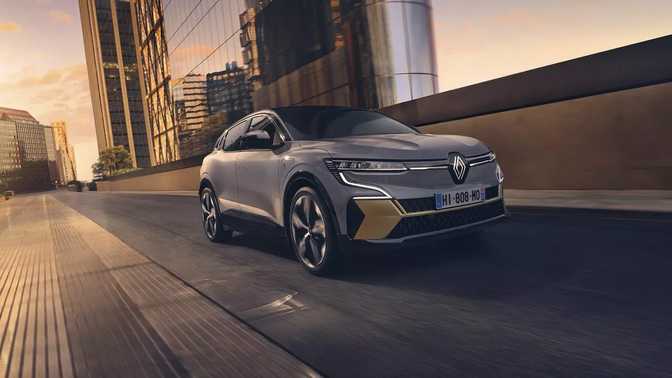 Renault Megane E-Tech Iconic (2022)