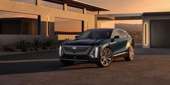 Cadillac Lyriq (2022)