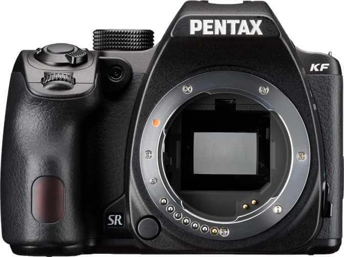 Pentax KF + Pentax smc DA 18-55mm F3.5-5.6 AL WR