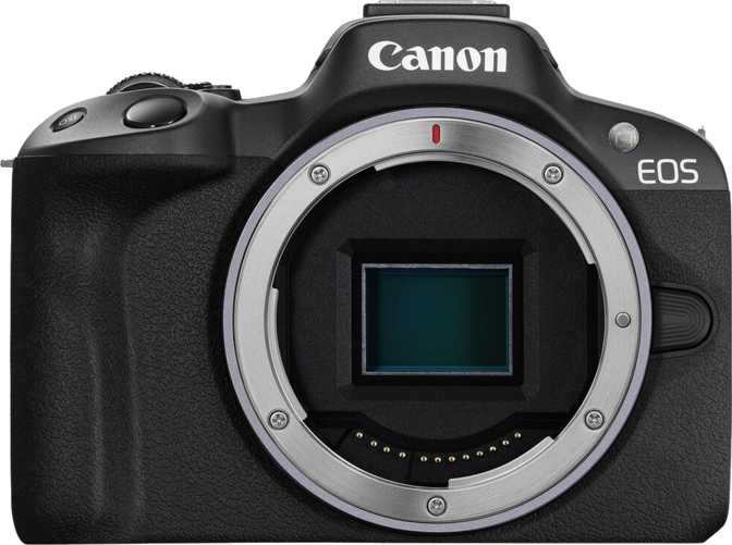Canon EOS R50 + Canon RF-S 18-45mm f/4.5-6.3 IS STM