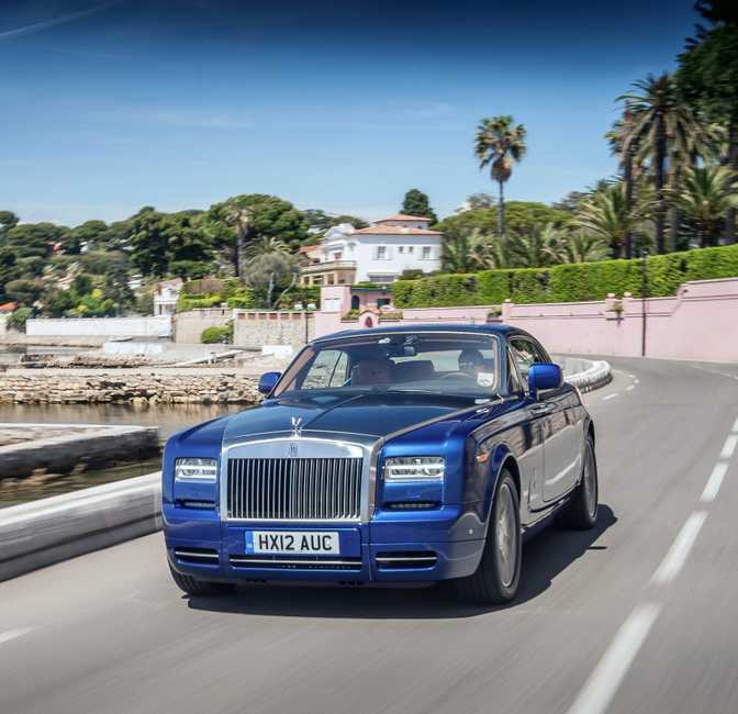 Rolls-Royce Phantom Coupe (2014)