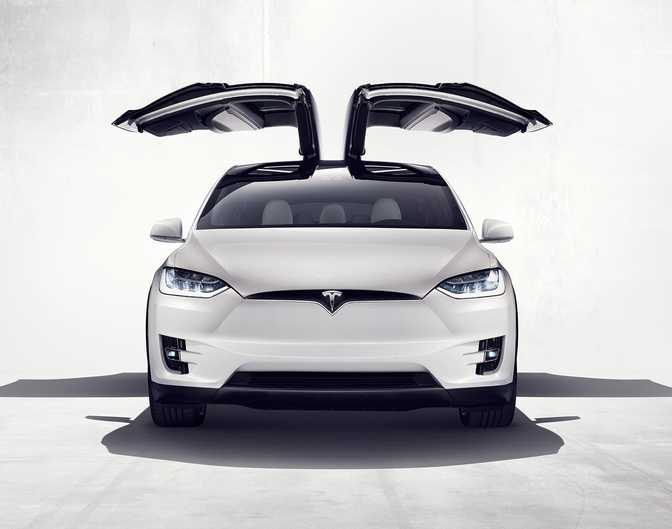 Tesla Model X 75D (2016)